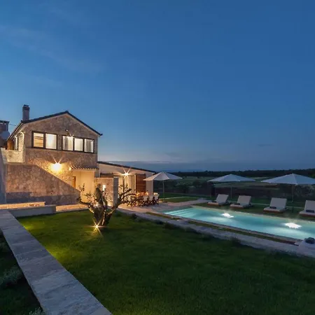 Villa Daco